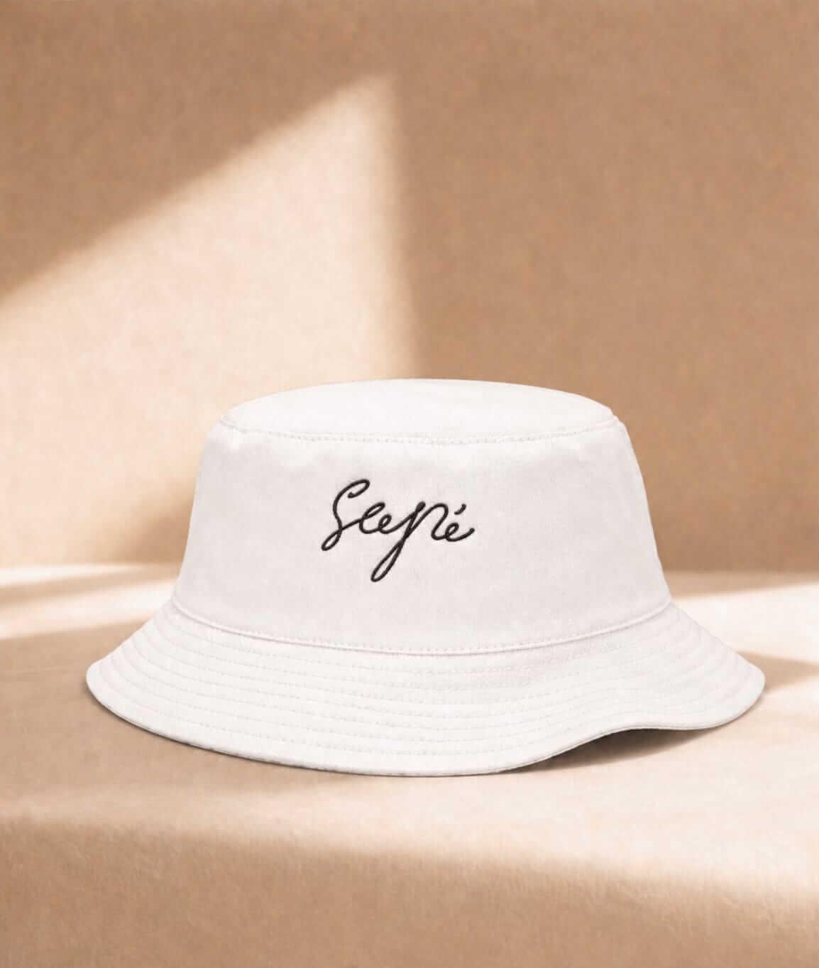 White Bucket Hat by Sapé