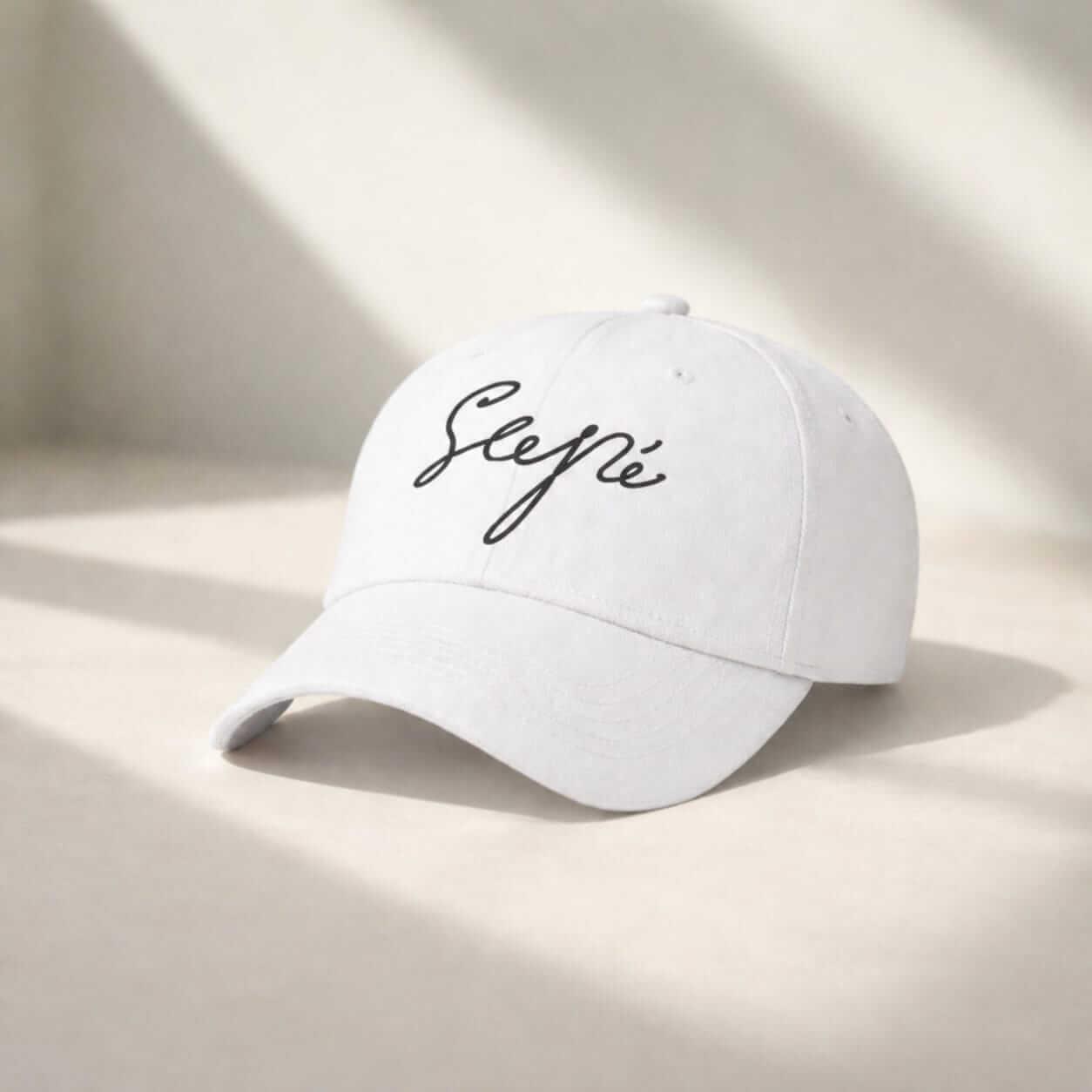 White Cap by Sapé
