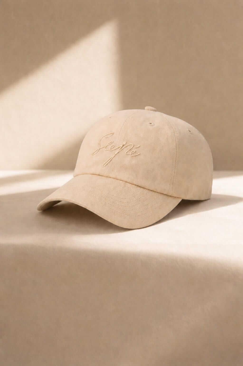 Beige Cap by Sapé