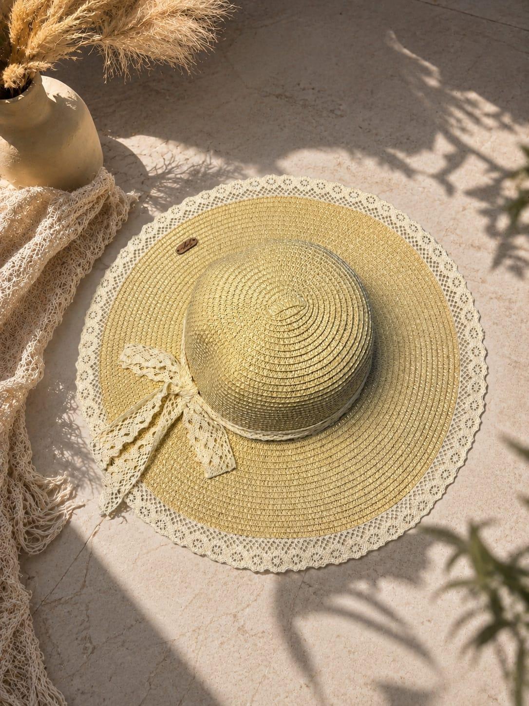 Paloma straw hat by Sapé